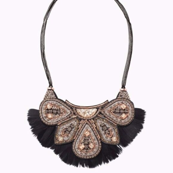 stella & dot ~ constantine feather holiday luxury statement necklace - Picture 4 of 10